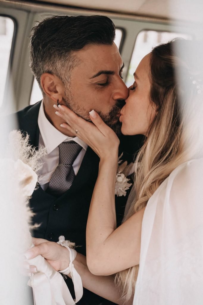 wedding couple in some intimate moments arrival at the location