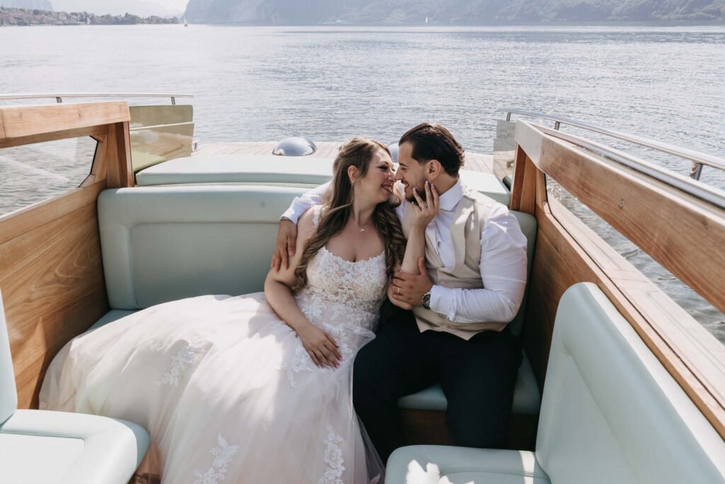 Matrimonio elegante sul Lago di Como: come ottenere foto moderne, raffinate e naturali
